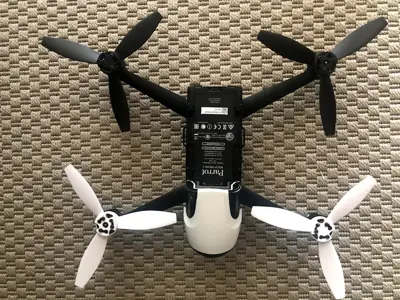 Drone Bebop 2 — foto 4